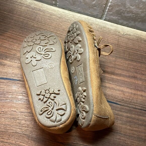 Seychelles Girl's Floral Moccasins - 9 - NWOB - Picture 7 of 8